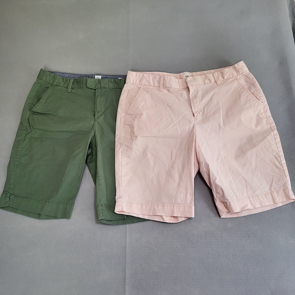 GAP Women's Classic Bermuda Shorts Lot Of 2 Size 12 10" Inseam
